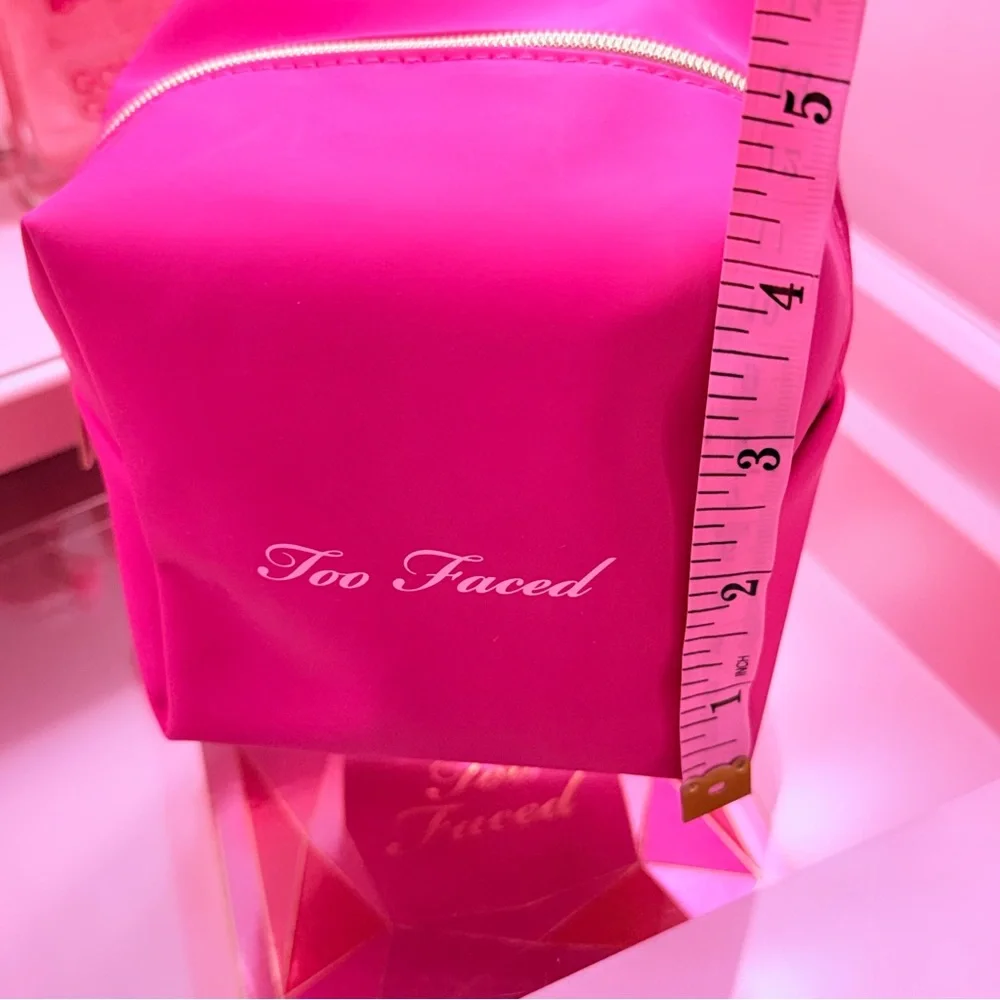 Hot Pink Too Faced Mini Makeup Bag Mini 2 Piece Better Than Sex Mascara Set